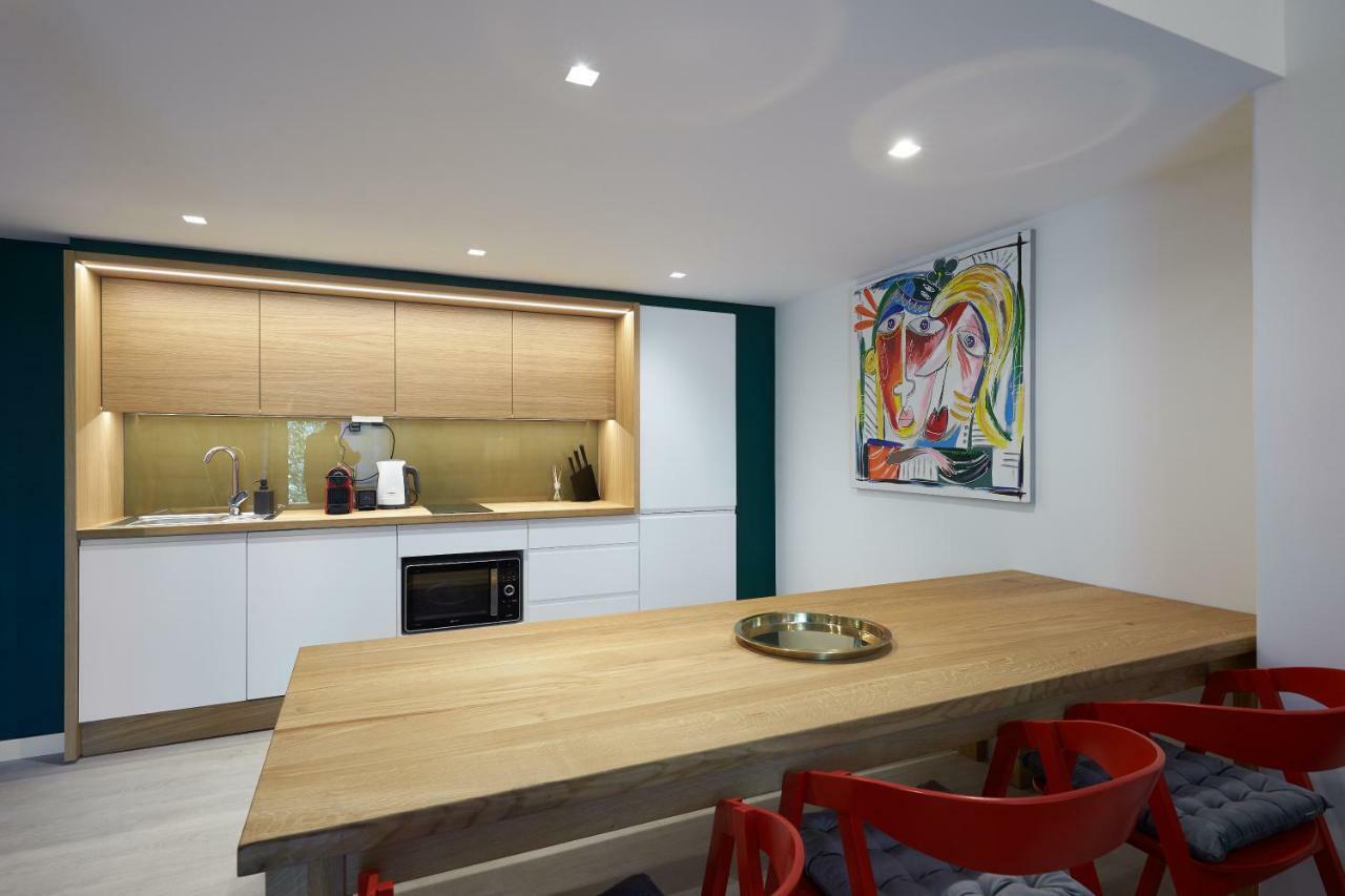 7Domb Apartman Komló Buitenkant foto