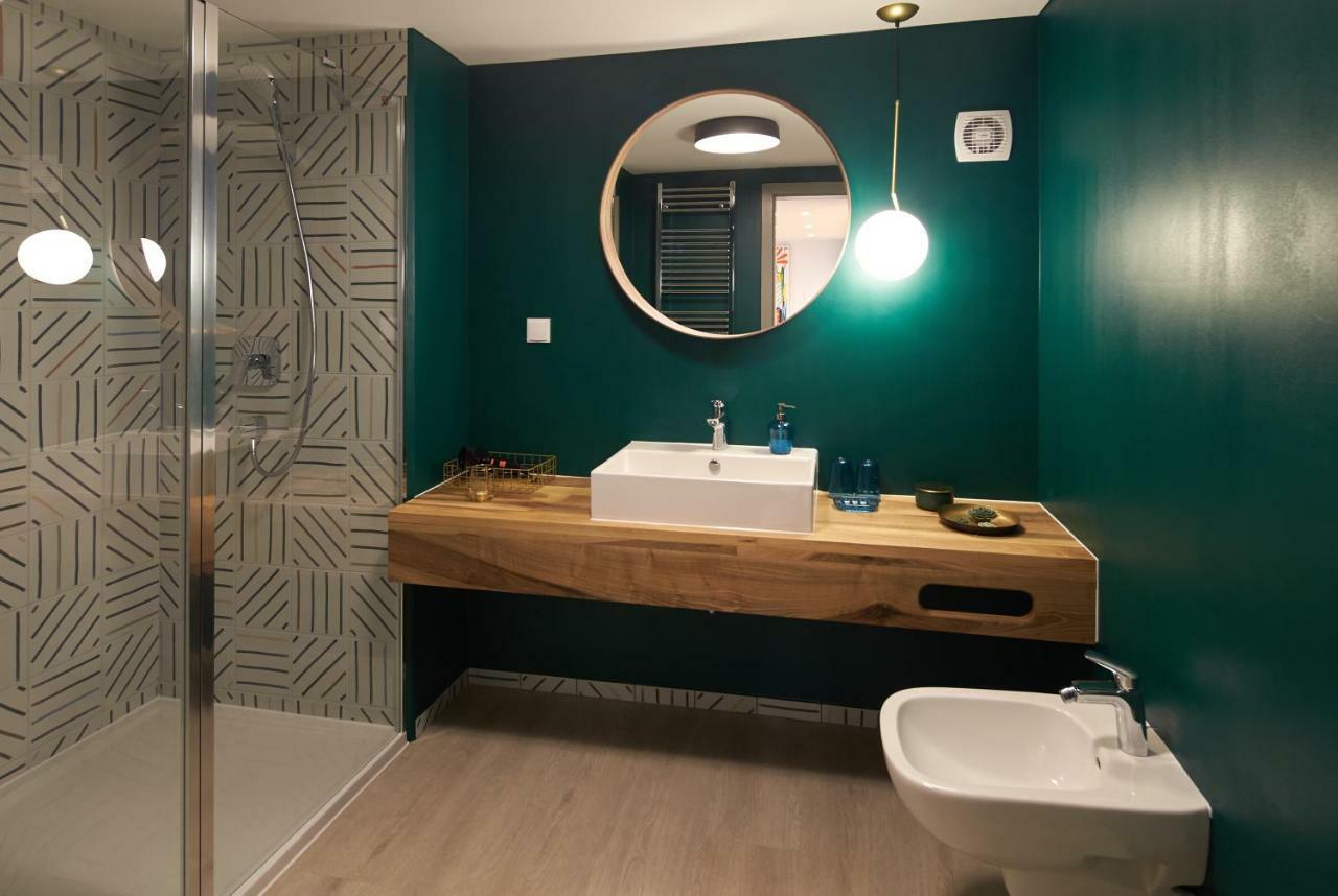 7Domb Apartman Komló Buitenkant foto