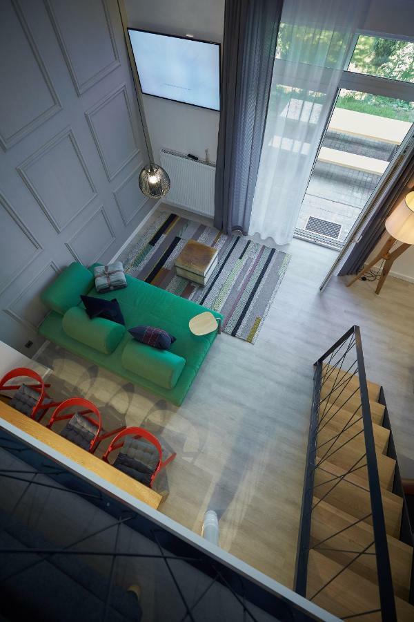 7Domb Apartman Komló Buitenkant foto