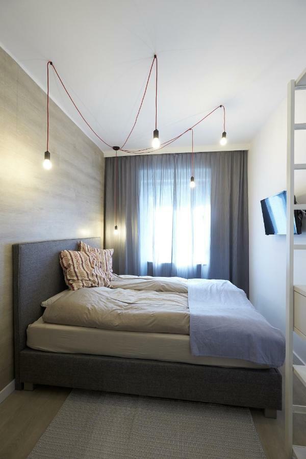 7Domb Apartman Komló Buitenkant foto