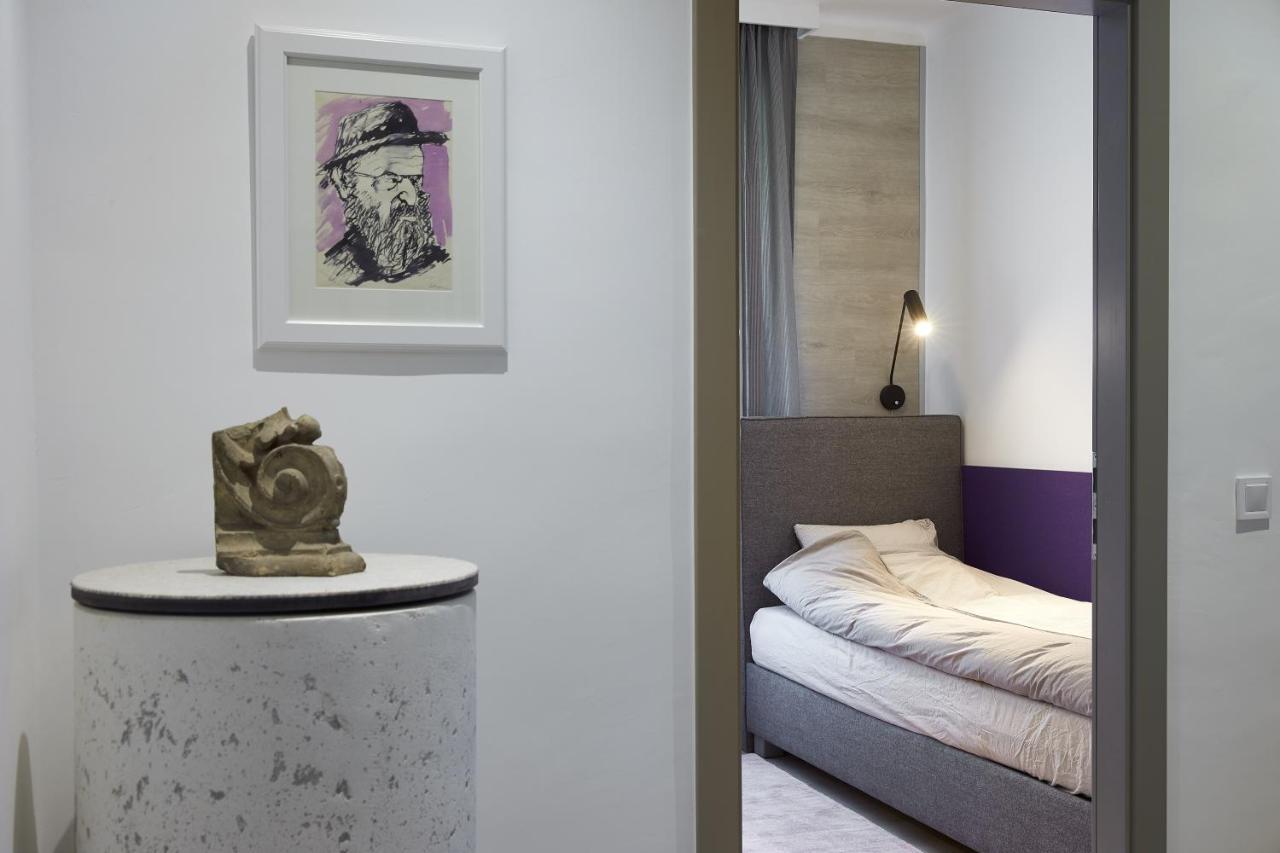 7Domb Apartman Komló Buitenkant foto