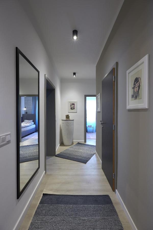 7Domb Apartman Komló Buitenkant foto